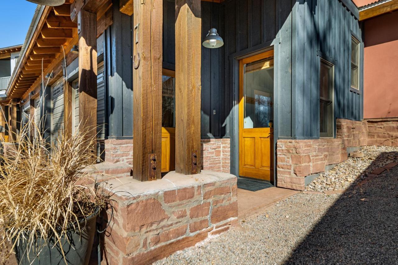 Апартаменты Moab Springs Ranch 7 Экстерьер фото